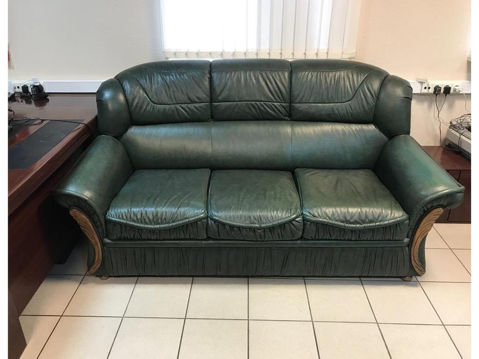 диван-кровать Pedro Ortiz Turin раскладной  зеленый
